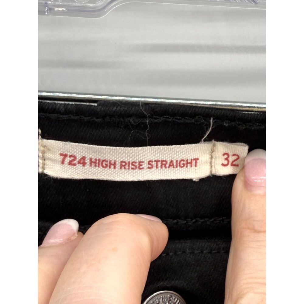 Levi's 724 High Rise Straight Jeans in Soft Black Sz 32 women's - Picture 7 of 12